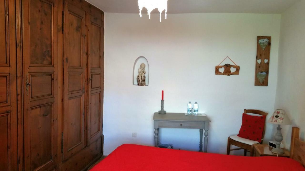 Bed and Breakfast Chez Annie & Marcel Le Monêtier-les-Bains Exterior foto