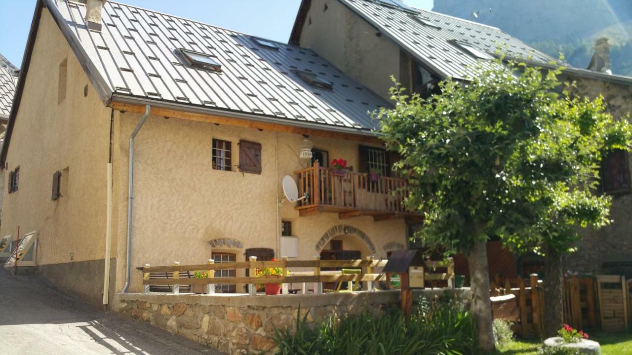 Bed and Breakfast Chez Annie & Marcel Le Monêtier-les-Bains Exterior foto